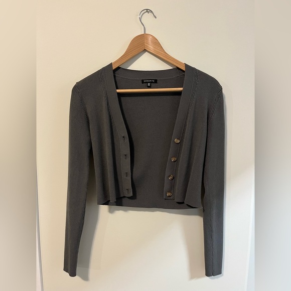 Dynamite Cardigan Set - Picture 4 of 6